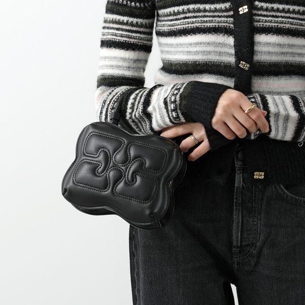 美品 ganni Butterfly ガニー ハンドバッグ ショルダーバッグ GANNI（ガニー）の「BUTTERFLY SMALL CROSSBODY METALLIC（ショルダー