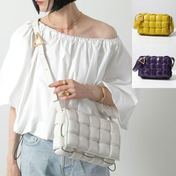 BOTTEGA VENETA ボッテガヴェネタ ショルダーバッグ パデッド BOTTEGA VENETA ボッテガヴェネタ ショルダーバッグ パデッド