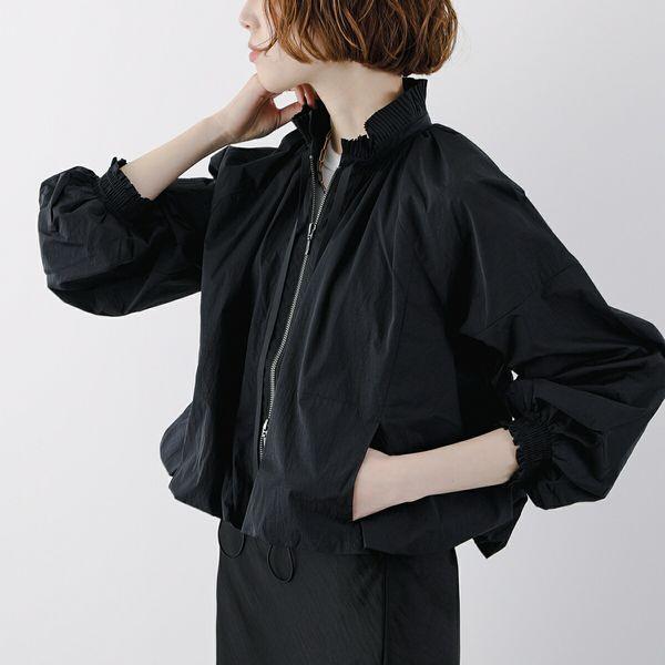美品 MARILYN MOON ブルゾン 黒 ショート丈 春アウター Marilyn Moon（マリリンムーン） ブルゾン 4251-128 レディース