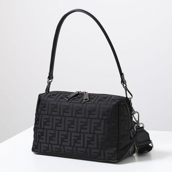 期間限定販売！Fendi ショルダーバッグ ブラック FENDI（フェンディ） ショルダーバッグ LUI ルイ ミディアム 7VA672