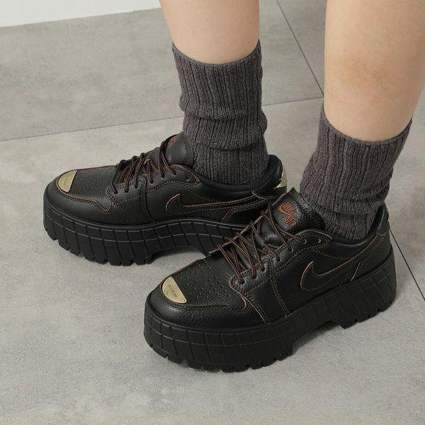 NIKE（ナイキ） スニーカー W AIR JORDAN 1 BROOKLYN LOW エア