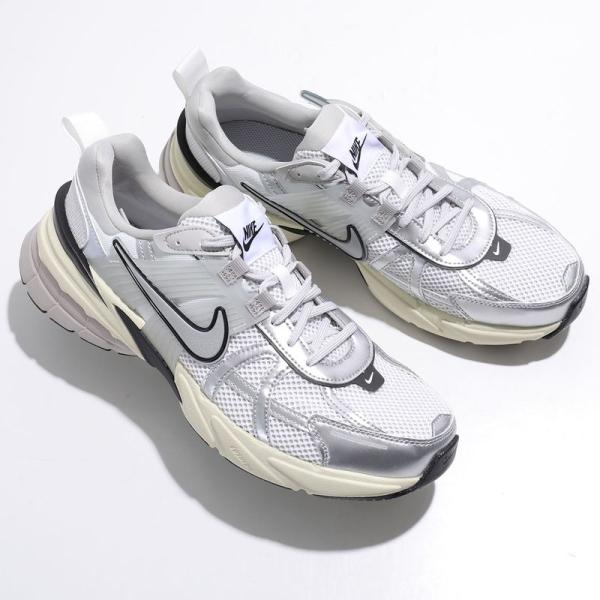 NIKE（ナイキ） 【カラー限定特価】NIKE スニーカー V2K RUN ラン