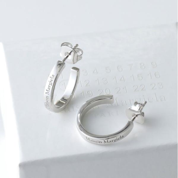 【メゾンマルジェラ】箱付き　フープピアス　片耳 Maison Margiela（メゾンマルジェラ） フープピアス SI8VG0005 SV0131