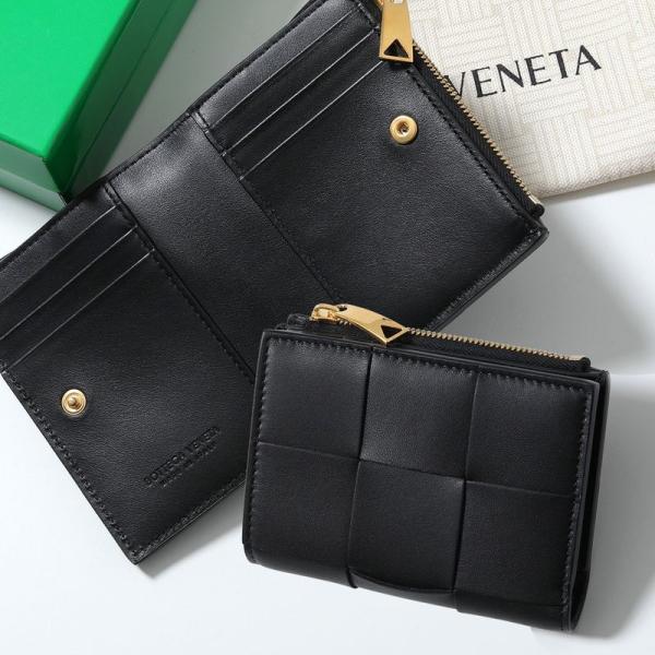 BOTTEGA VENETA（ボッテガ・ヴェネタ） 二つ折り財布 CASSETTE
