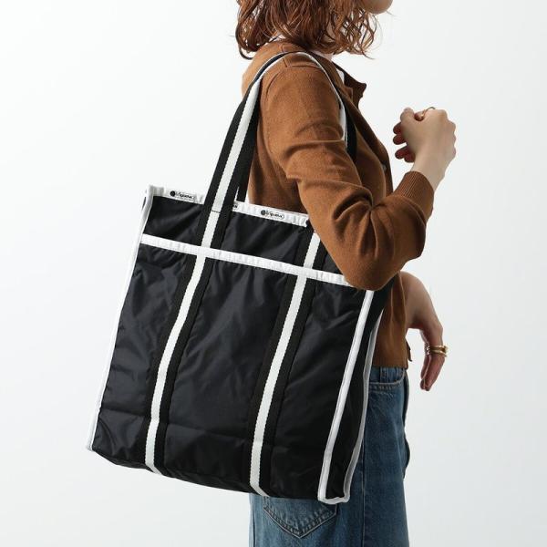 ジェスカイの啓示　ボーダーレス　英語版　4枚セット LeSportsac（レスポートサック） トートバッグ LG WEB BOOK TOTE 3848