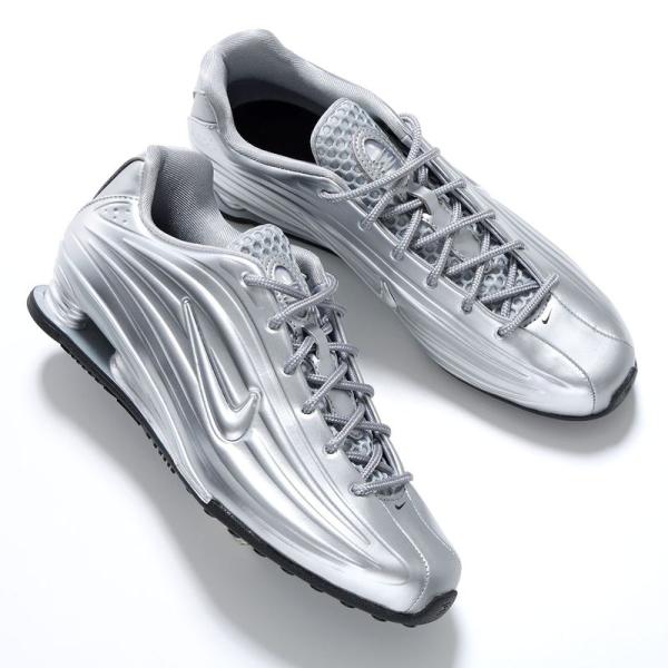 NIKE（ナイキ） スニーカー W NIKE SHOX Z MET ショックス IO7843-002