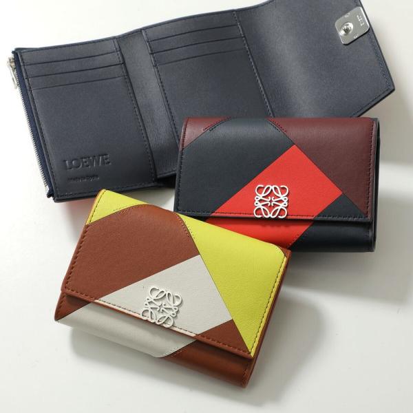 LOEWE（ロエベ） 三つ折り財布 ANAGRAM SMALL VERTICAL WALLET