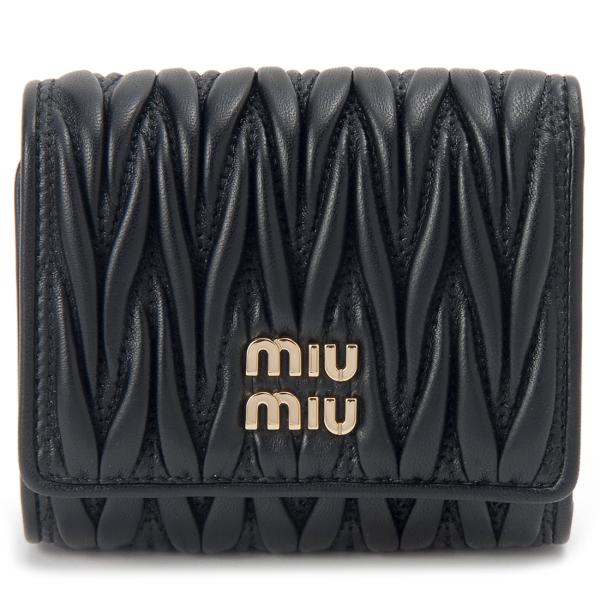 美品　　miu miu 黒 ミュウミュウ　マテラッセ　ジップ三つ折り財布 miu miu（ミュウミュウ） 三つ折り財布 レディース 5MH033 AFPP F0002
