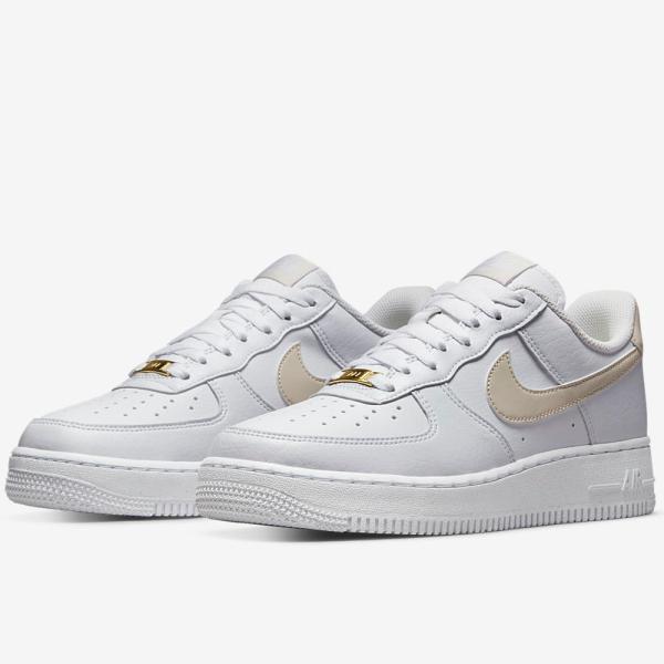 ナイキ スニーカー レディース ベージュの人気商品 通販 価格比較 価格 Com