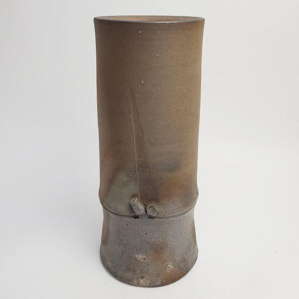 花器　備前焼　竹花入　日本工芸品 備前焼 竹花入（桟切）| おしゃれ 日本製 工芸品 山口県 花器 花瓶