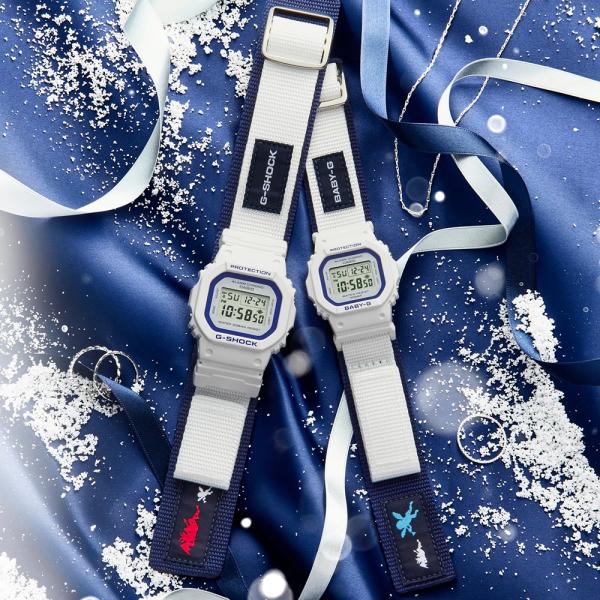 恋人たちに贈るクリスマス限定ペア「Gプレゼンツラバーズコレクション」から、G-SHOCK 40周年を記念し、初代のカラ−を復刻したスペシャルモデルです。ベースモデルは人気のスクエアデザインが特徴のDW-5600（G-SHOCK）とBGD-5...