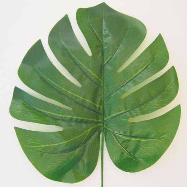 全長52cm(葉22.5cm× 27cm)　主材：ポリエステル、プラスチック　中国製【ご理解ください】・アーティフィシャルグリーンは人の手作業で作られており、一つ一つの葉や実の色合いと形に、個体差があります。シワ・ほつれ等はリペアを施してご...