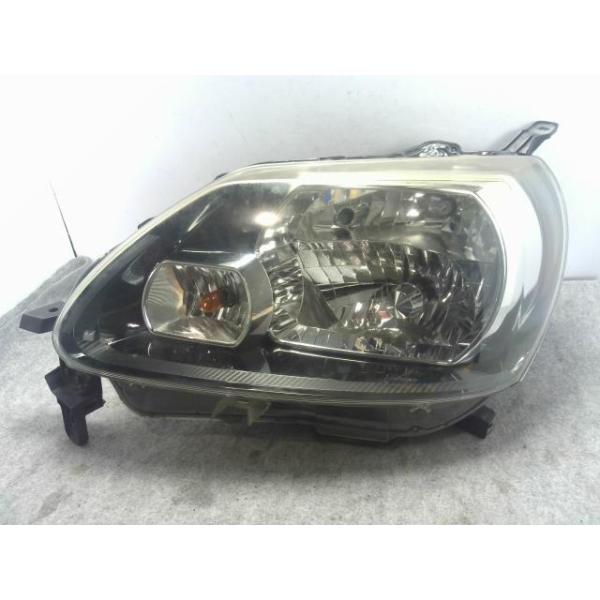 ポルテ DBA-NCP141 左ヘッドランプ F 4V9 コイト 52-259 81150-52F70