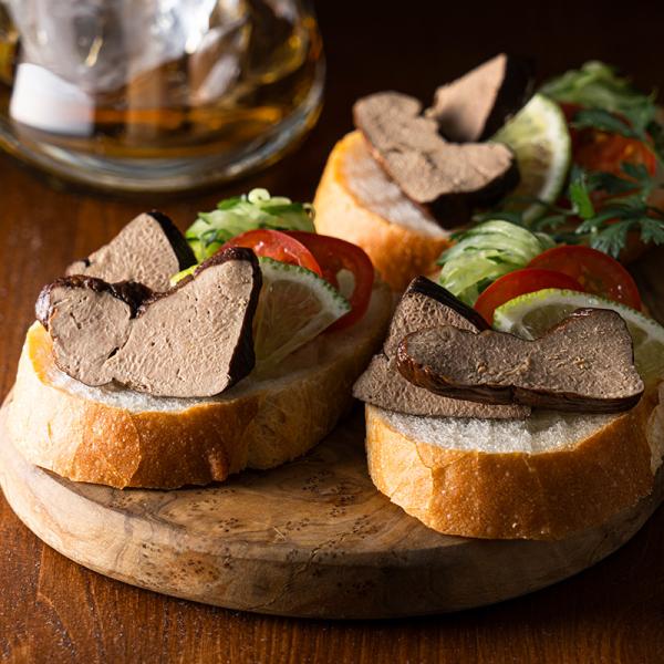 【商品仕様】シリーズ名：無塩漬ソーセージブランド名：SAITOHAM原産国／製造国：日本総個数：1総重量：95g不使用添加物：すべて不使用賞味期限：出荷から冷凍6ヶ月間