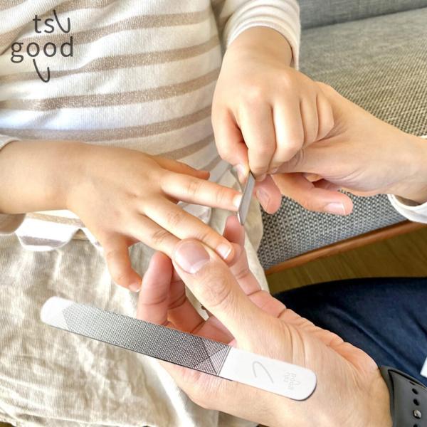 新潟県 燕市 国産 日本製 Made In Japan Made In TUBAME 爪ヤスリ 職人 技術 プレゼント ギフト 指のお手入れ 爪のお手入れ 日用品 衛生用品 ネイル バッファー 爪磨き爆買