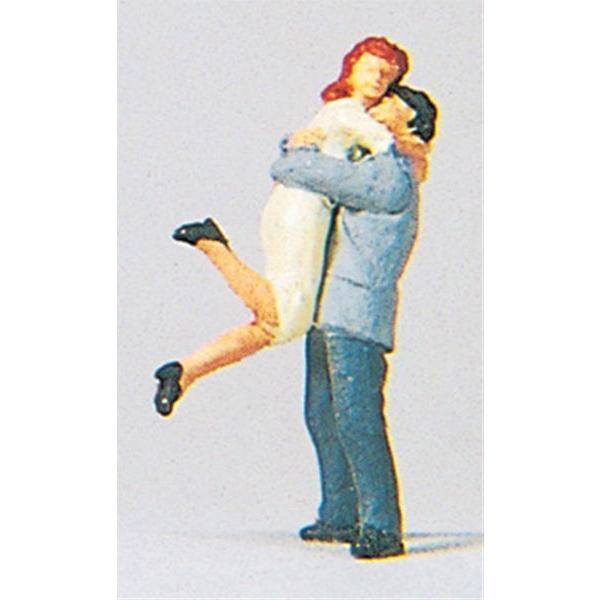 抱き合うカップル プライザー 塗装済完成品 Ho 1 87 さかつうヤフー店 通販 Yahoo ショッピング