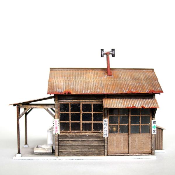 【一点物】工場横の貨物線ジオラマ完成品｜詰所・保線エリア再現｜インテリア模型 sakatsu_99920110617003