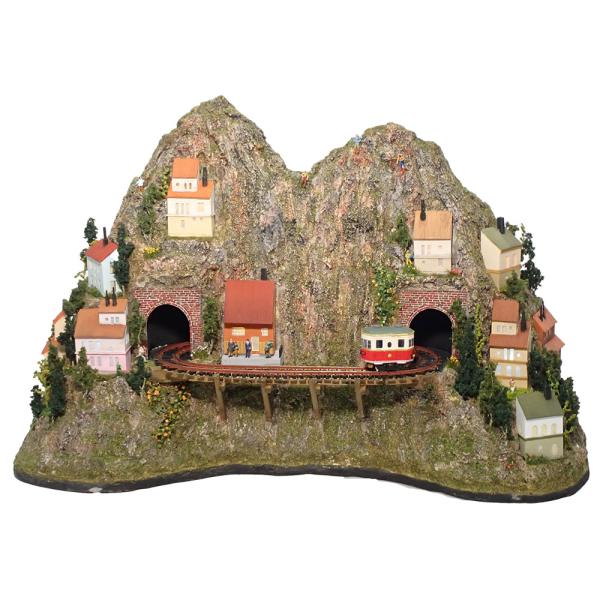 イタレリ　ジオラマ用ストラクチャ　塗装済み完成品 イタレリ ジオラマ用ストラクチャ 塗装済み完成品 Amazon