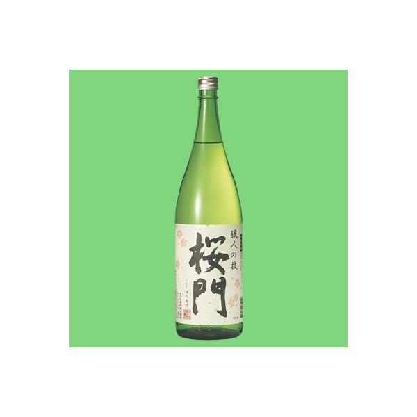 【吟香を想わせる香りの良さが芋焼酎初心者にピッタリ！】　さつま無双　桜門　白麹　芋焼酎　常圧蒸留　25度　1800ml