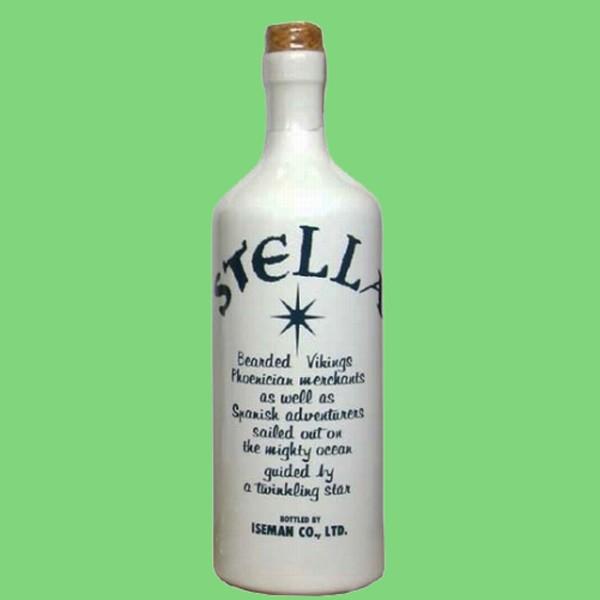 こだわりの白い陶器ボトルが好評！】 ステラ 陶器 30度 720ml : お酒の