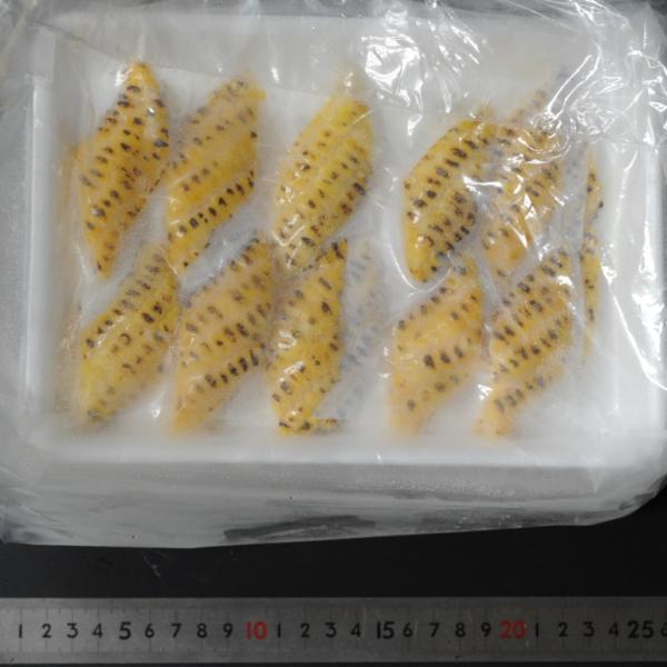 《商品説明》甘味の強いスイートコーンを、使用し易い一口サイズに加工しました。寿司ネタ、夏野菜天ぷらキットなどにお使いください。生食可能なので幅広くご使用いただけます。1切れは8ｇ、縦30ｘ横7ミリです。1パックは160ｇ、20切れです。1ケ...