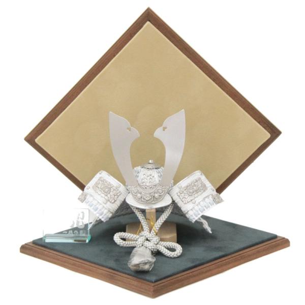 カブト飾り 五月人形 兜 平飾り 8号（245to1110）一徳 ym1196n（gk201b/yb1106