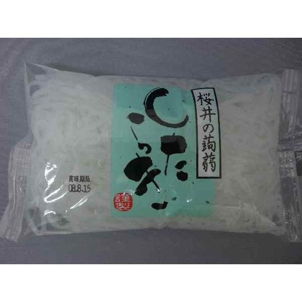 国内産の蒟蒻原料と天然の地下水を使用し仕上げました。原材料名：こんにゃく粉（国内産）・水酸化カルシウム内容量：１７０ｇ×１８パック賞味期限：製造より９０日保存方法：冷暗所保管製造者：（有）桜井蒟蒻店あく抜き不要な美味しい蒟蒻に仕上がっており...