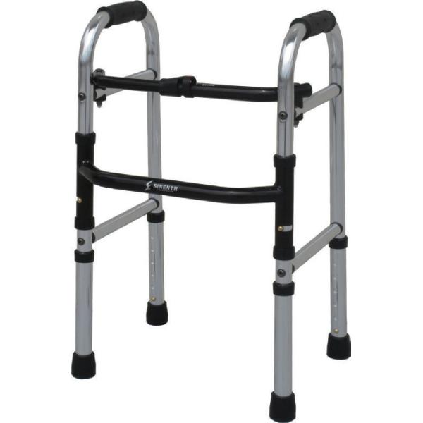 ●フレーム／アルミ（一部スチール）●サイズ／幅42×奥行き35×高さ62.5〜75cm（6段階）●重量／2.4kg●折時幅／42cm●折時奥行／10.5cm●特徴／・コンパクトで使いやすい・児童、円背または小柄なお年寄りの歩行訓練に最適です...