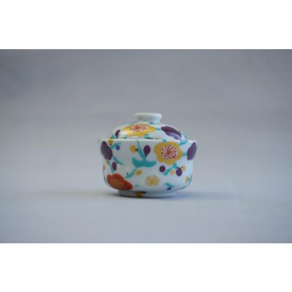 サイズ：φ5.5ｘ6cm日本製　有田焼実店舗でも販売しておりますので、在庫数の変動がございます。ご注文時に欠品や再入荷待ちとなる可能性がございます。事前に連絡頂けれは、正確な在庫数を連絡致します。窯の温度状況や作成状況などにより画像の商品と...