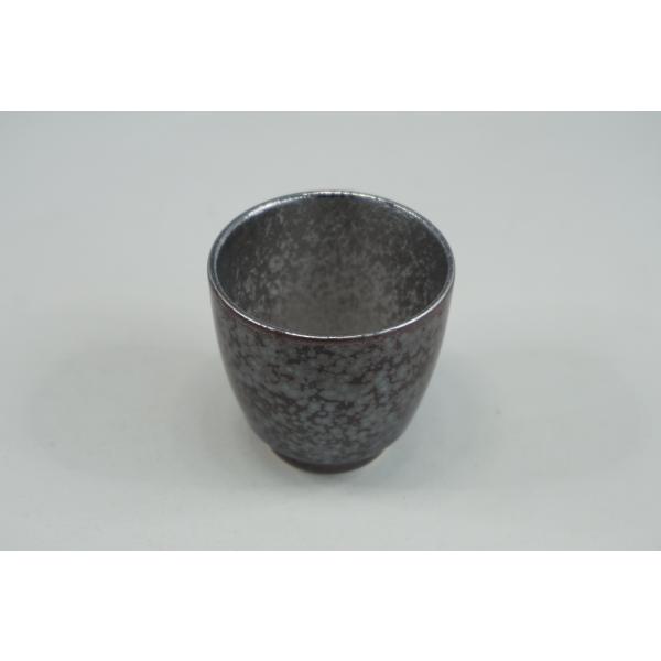 サイズ:φ4.2×H4.3cm容量:30cc日本製　有田焼実店舗でも販売しておりますので、在庫数の変動がございます。ご注文時に欠品や再入荷待ちとなる可能性がございます。事前に連絡頂けれは、正確な在庫数を連絡致します。窯の温度状況や作成状況な...