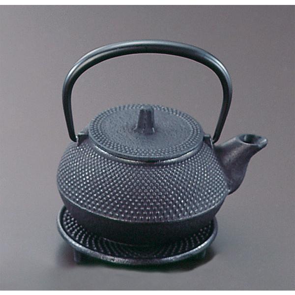 岩鋳 南部鉄器 鉄瓶兼用 新急須 3型アラレ セット (釜敷付) 岩 岩鋳 南部鉄器 鉄瓶兼用 新急須 3型アラレ セット (釜敷付) 岩