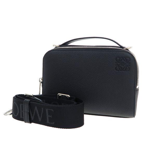 G-G　LOEWEクロスボディ カメラバッグミニ（ソフトグレインカーフ） クロスボディ カメラバッグ ミニ（ソフトグレインカーフ） ブラック