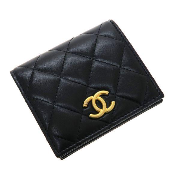 CHANEL シャネル マトラッセ・コンパクトウォレット Aランク