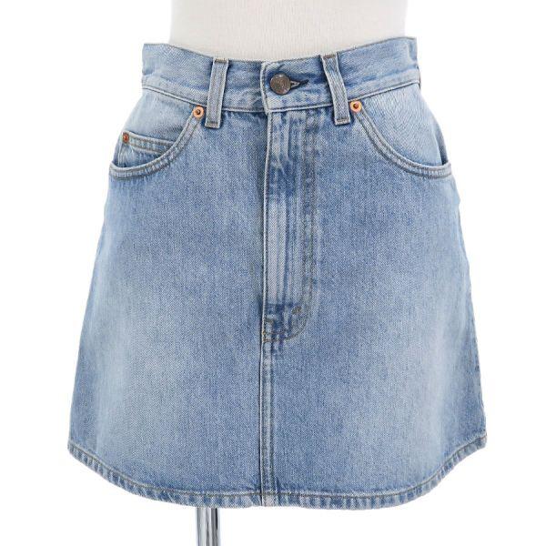 GUCCI グッチ デニムスカート GGボタン　42 美品だと思います。 GUCCI グッチ デニムスカート GGボタン 42 美品だと思います