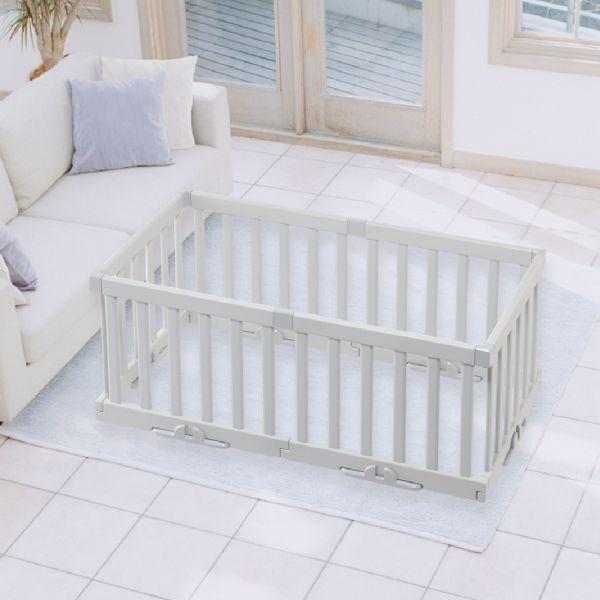 成長に合わせて自由にアレンジパーテーション、サークルの2通りの使い方ができます。使い心地にこだわった安心設計●脚部は用途に合わせて可動するので、パーテーション時に倒れにくい●パネルの連結部をキャップでしっかり固定●滑り止めゴム付きでズレにく...