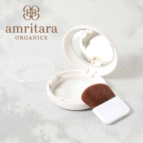 ころんと丸い形がかわいらしいプレストパウダー専用ケースアムリターラのプレストパウダー専用コンパクトケース。肌当たりがやさしく、ムラなく美しく仕上げるミニブラシ付きです。■広告文責：(株)エル・ローズ　TEL 0120-291-410[　フェ...