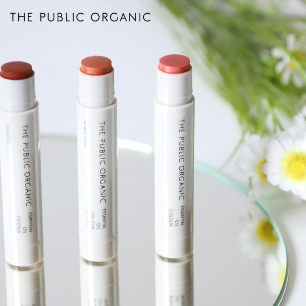 唇にとろけるように、ぷるんっと馴染む。ひと塗りで唇も心も美しく彩る、セミマットのリップ。商品名：オーガニック精油 カラーリップスティック内容量：3.5g原産国：日本製造販売元：カラーズ株式会社区分：化粧品広告文責：(株)エル・ローズ　TEL...