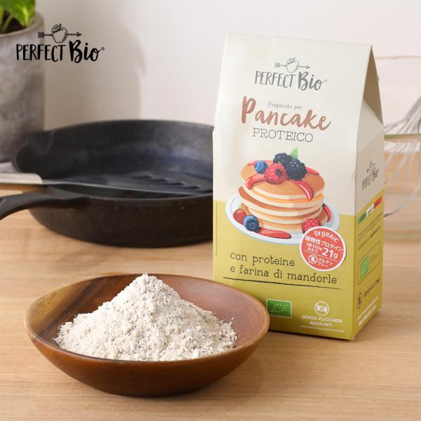 有機オーツ麦、有機発芽そば、アーモンドの粉などをベースとしたオーガニックのパンケーキミックスです。2種類の植物由来プロテインをバランスよく配合し、ナチュラルに美味しく仕上げているため、手軽にプロテインが摂取できます。SPEC商品名：プロテイ...
