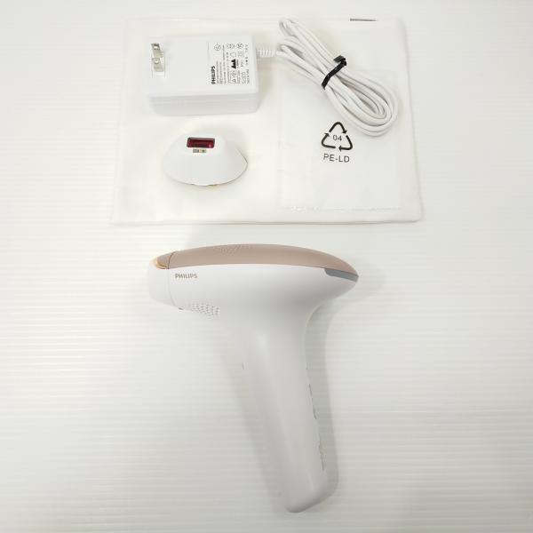 『使用感の非常に少ない美品／動作保証致します。』◆【商品紹介】・わずか3回の使用で最大85%のむだ毛が目立たなくなる。◆【動作良好】正常に動作することを確認しております。◆【状態】多少の擦れ、ポーチに一か所マニキュアのようなものの付着はござ...