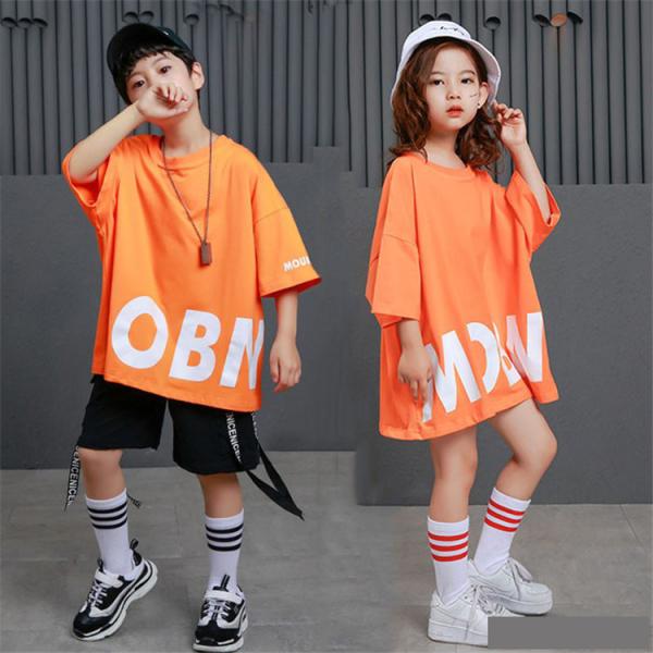 セット内容： オレンジTシャツ/ ブラックパンツ(注意：こちら商品は上下バラ売り予めご了承下さい。)カラー：A素材：綿、ポルエステルサイズ：【110cm】身長100-110cm【120cm】身長110-120cm【130cm】身長120-1...