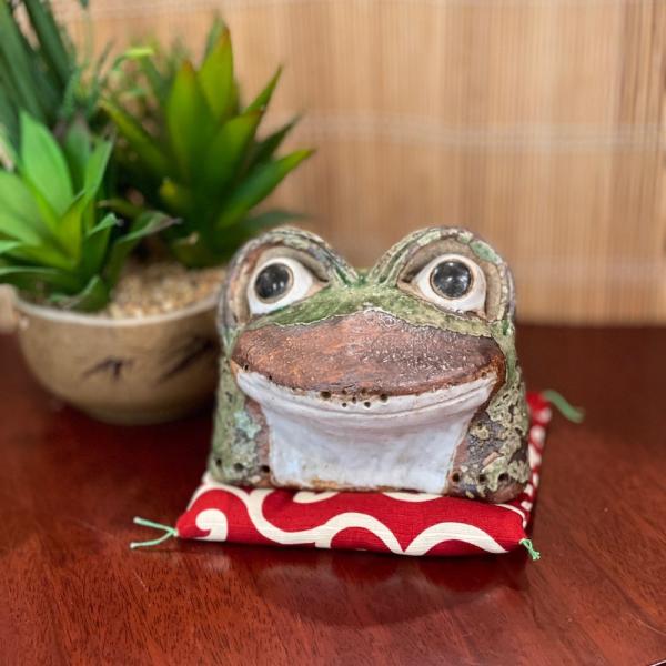 信楽焼 出目蛙（豆）カエル かえる 風水 金運 幸福 オブジェ