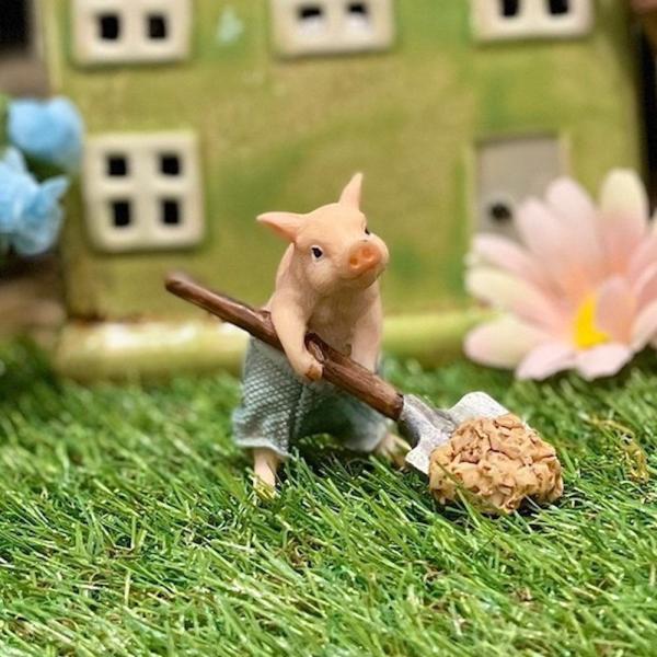 【美品】ブタ　人形　陶器　オブジェ　置物　インテリア　工芸品　美術品　A2723 美品】ブタ 人形 陶器 オブジェ 置物 インテリア 工芸品 美術品