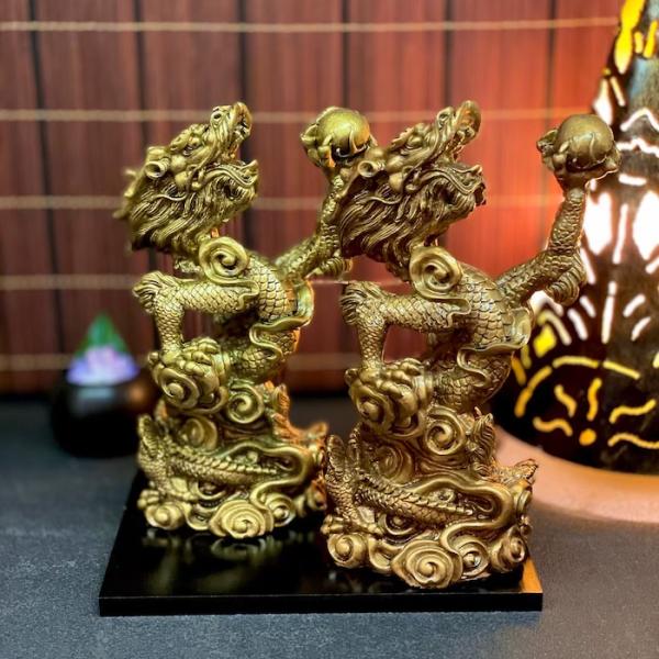 ブロンズ製のドラゴンの縁起置物 昇龍 ゴールド 金 ブロンズ風 ドラゴン 置物 財運 金運アップ 開運