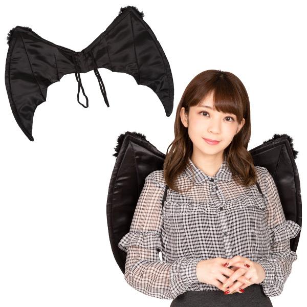 関連ワード: 仮装 ハロウィン ハロウィーン クリスマス 学園祭 誕生日 なりきり コスプレ 小物 SNS イベント パーティー かわいい クリアストーン羽の上にフワフワファーが付いたウィッチウィング。ゴムを肩にかけるだけなので簡単に装着で...