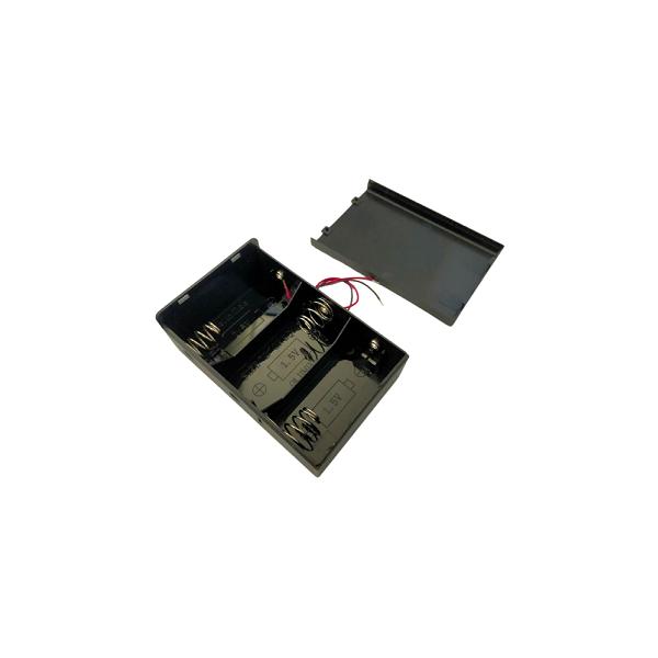 単一　3本　単1　電池ボックス・電池ケース　フタ付・コード付　約107.4×約70.0×高さ約39.2mm　1個入　＜bat-058＞