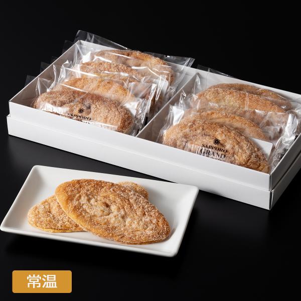 丁寧に生地を重ねてサクサクに焼き上げました。＜内容量＞　リーフパイ×10枚＜賞味期限＞　　　　　　製造日より30日＜特定原材料8品目＞　小麦・乳成分＜保存方法＞　直射日光、高温多湿を避けて常温にて保存＜配送方法＞　　常温便　