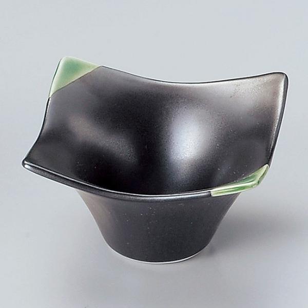 aH  D}bg  8×8×5.2cm {E   JtF  