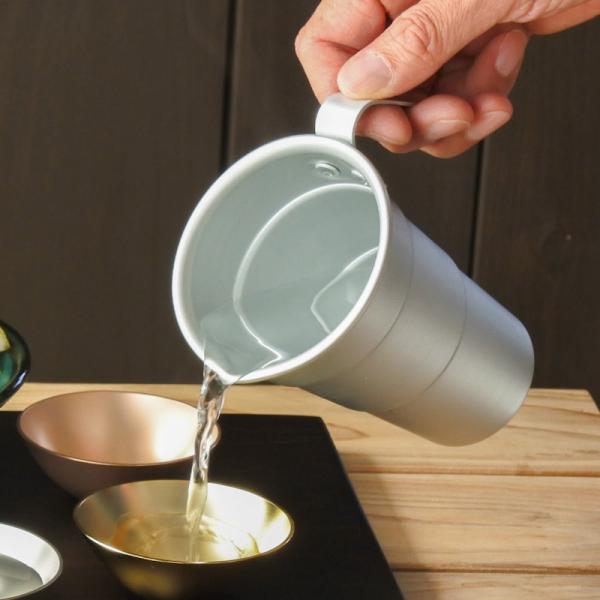 ギフト対応お酒に手間暇をかけて贅沢な時間を楽しみましょう。寒いキャンプの夜にお燗は身体を温める効果の他にも、お酒の味わいまでまろやかにします。全国各地で人気のこの酒器は地域によって「地炉利（ちろり）」や「酒たんぽ」、「ちょか」など呼ばれてい...