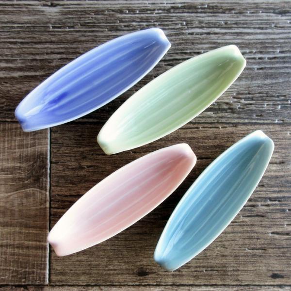 小皿 小付 小さなお皿 和食器 薬味入れ 笹の葉 舟形 グリーン ピンク ブルー 笹 竹の葉 タレ 醤油入れ 七夕 / 笹舟 珍味（4色選択）