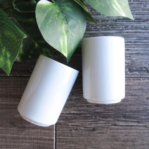 【商品名】白い食器 切立長湯呑み 160cc【規格】アウトレット【サイズ】直径 約6cm×高さ 約8.7cm（個体差あり）【重量】約130g前後【容量】満水時 約160cc前後【素材】陶磁器　電子レンジ…OK　食器洗浄機…OK　オーブン…N...